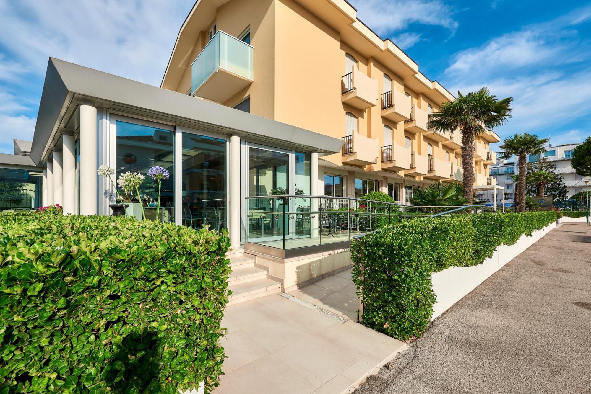 Junior Family Hotel Cavallino-Treporti Kültér fotó